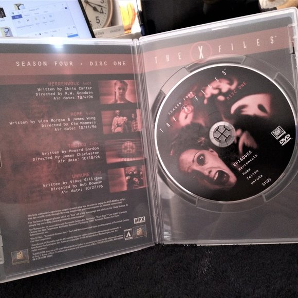 The X Files season Six on CD Gold Cover Collectors edition - Picture 7 of 7